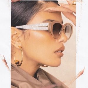 Dezi brand new sunglass in naked pearl